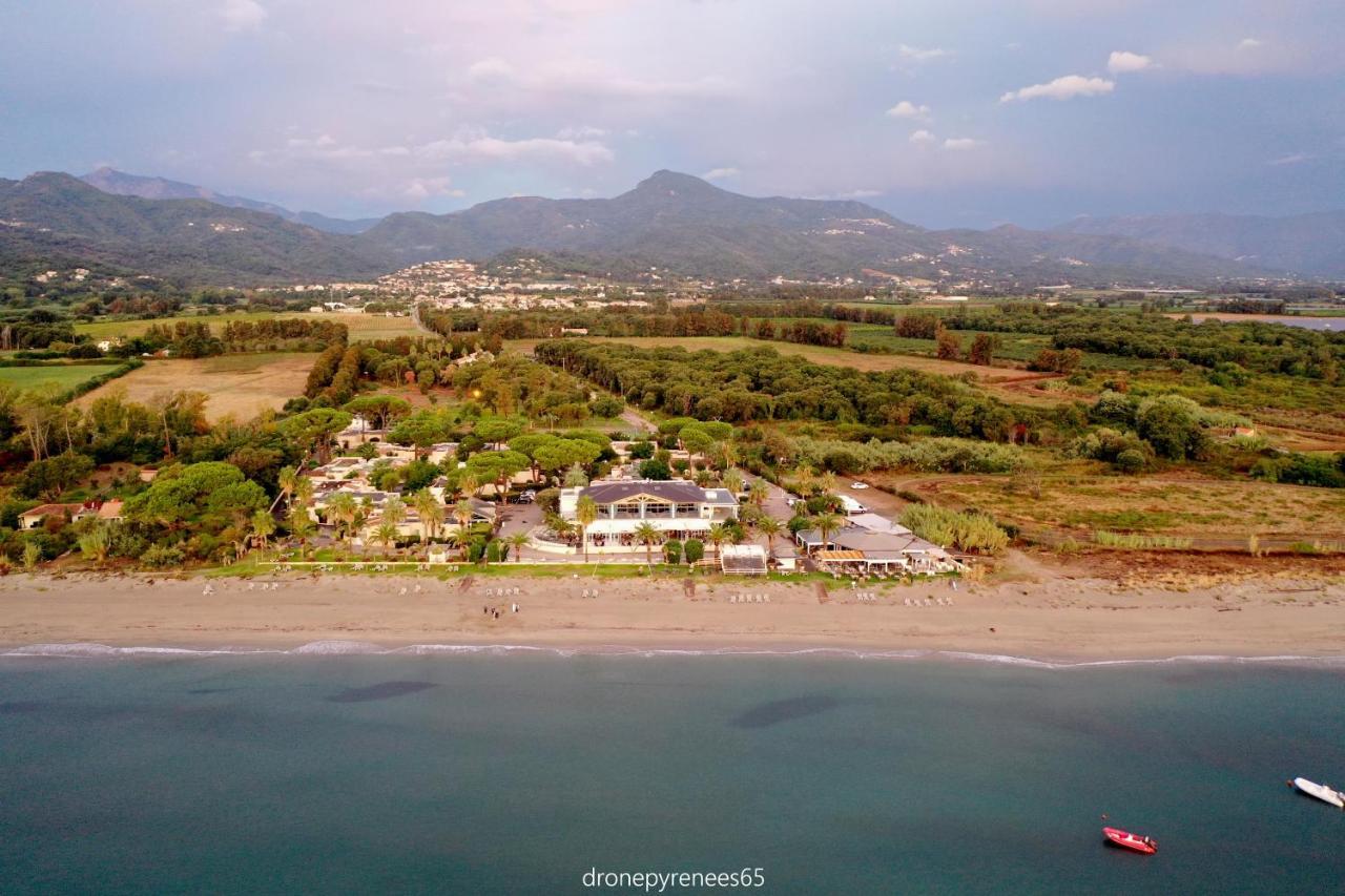 Résidence San Pellegrino Folelli Exterior foto